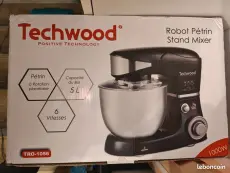 Techwood  Petrin 5L 1000W TRO 1056